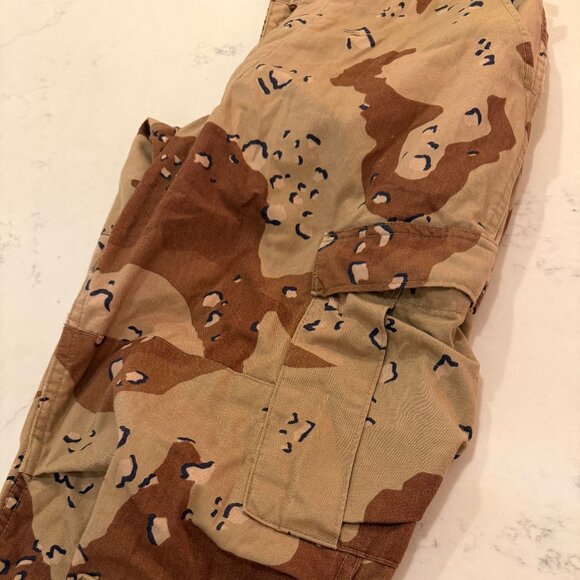 RE/DONE Camo Cargo Pants Size Medium - Picture 5 of 8